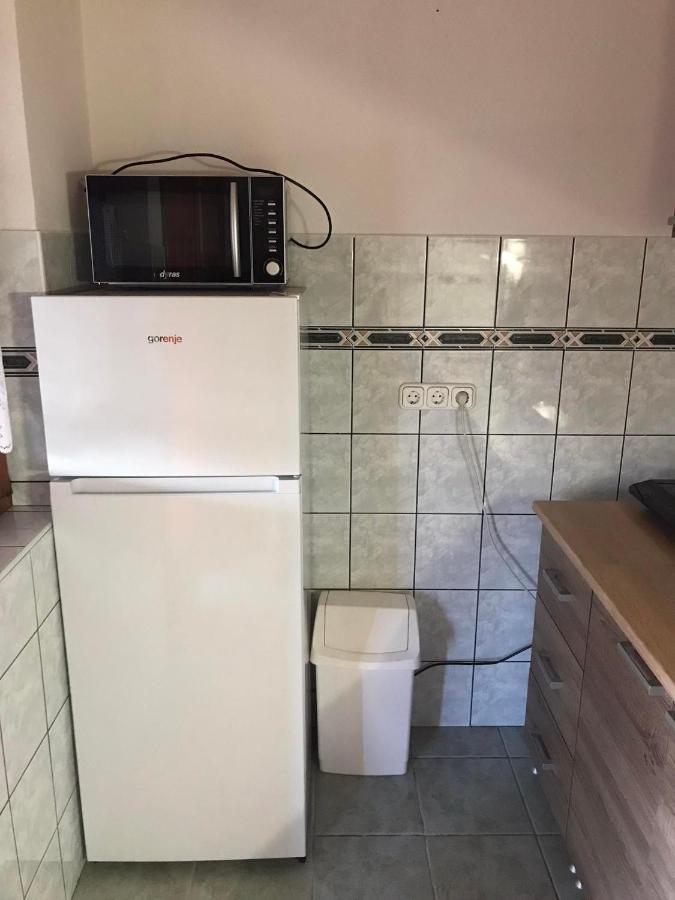 Appartement Tahiti Apartman à Hajdúszoboszló Extérieur photo