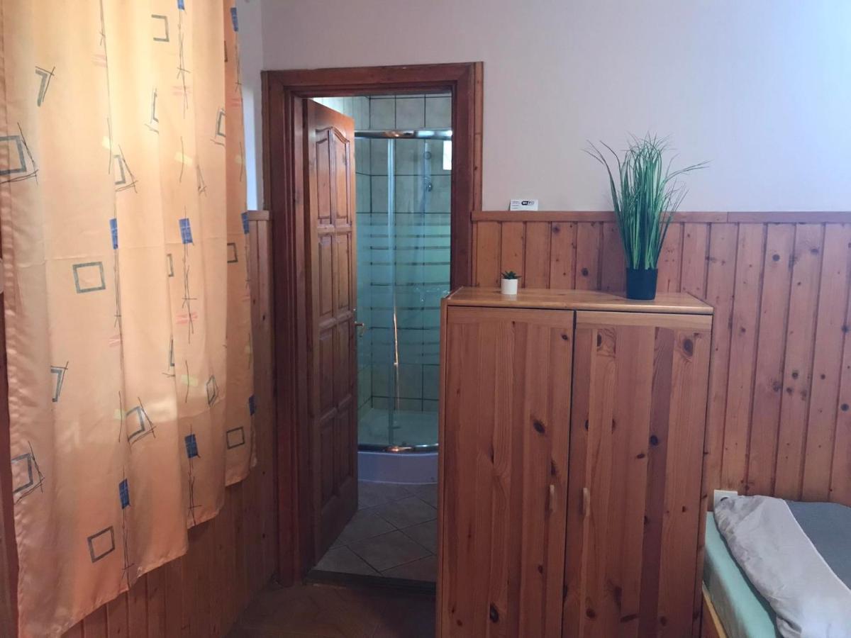 Appartement Tahiti Apartman à Hajdúszoboszló Extérieur photo