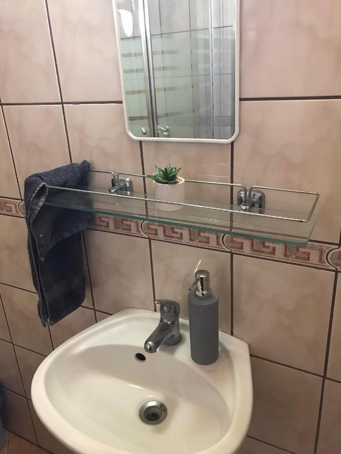 Appartement Tahiti Apartman à Hajdúszoboszló Extérieur photo