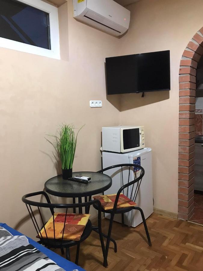 Appartement Tahiti Apartman à Hajdúszoboszló Extérieur photo